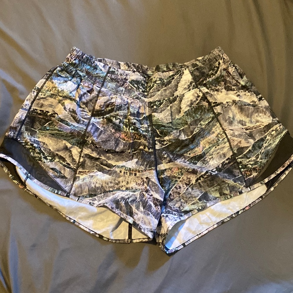 Lululemon size 10 Tall running shorts